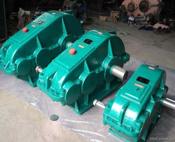 齒輪減速機(jī)