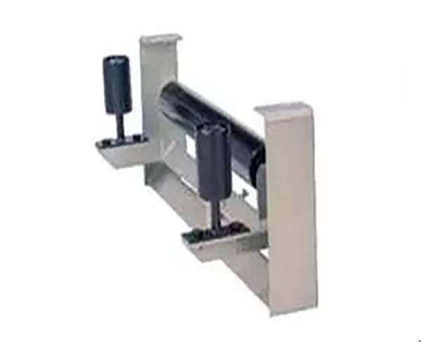 擋輥式下調(diào)心托輥組